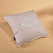 Подушка ROYAL з вишивкою ТМ IDEIA 45 x 45 см св.сірий